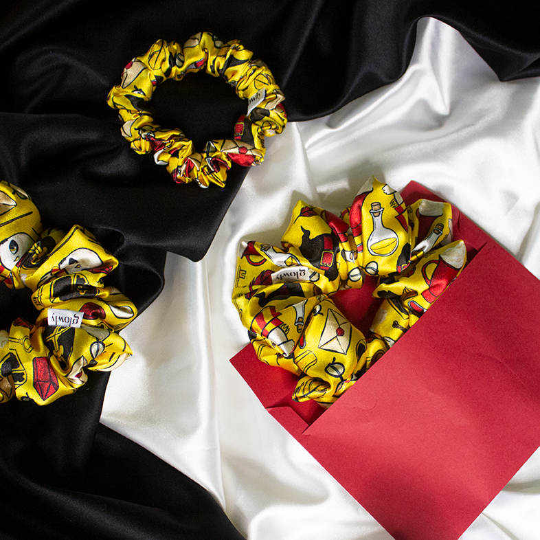 Mini saténová scrunchie - Always