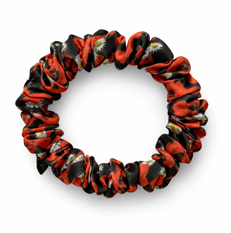 Mini hedvábná scrunchie - Dark Poppy