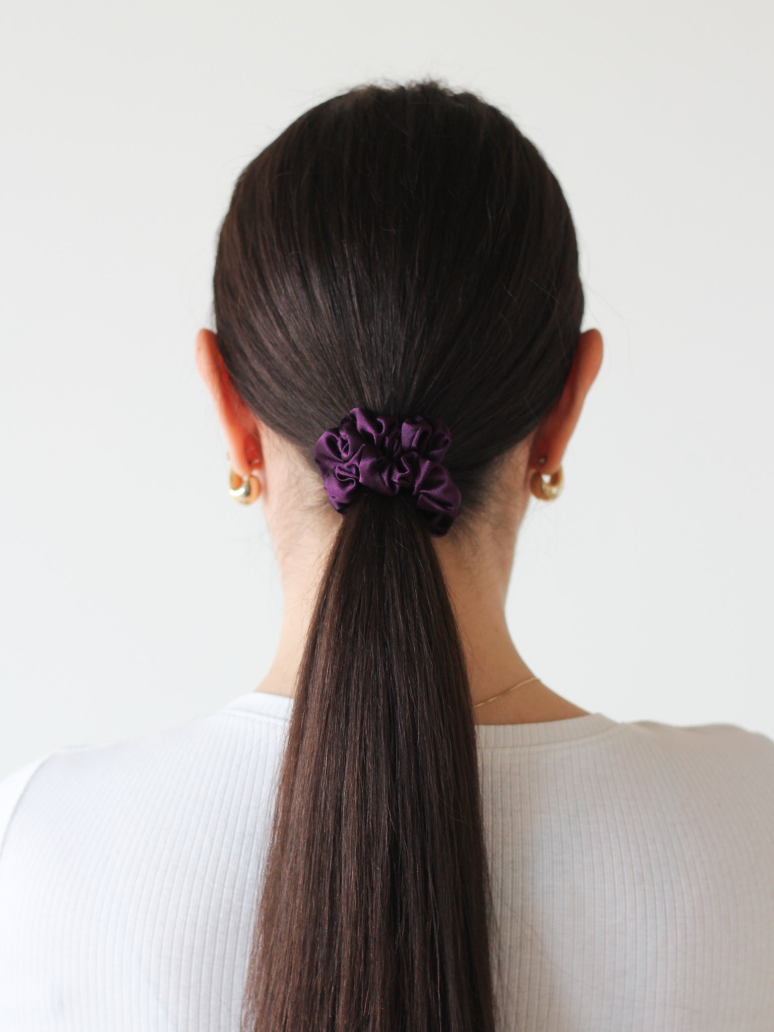 Mini saténová scrunchie - Perfect plum