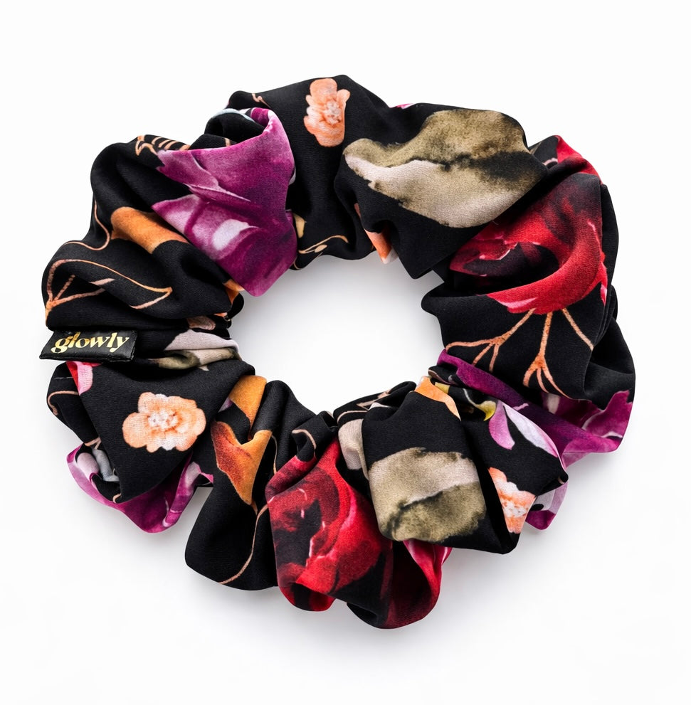 Hedvábná scrunchie - Black Dahlia