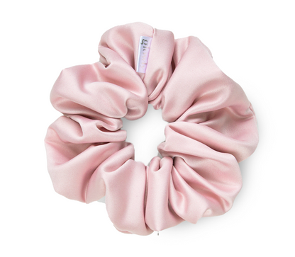 ruzova scrunchie saten