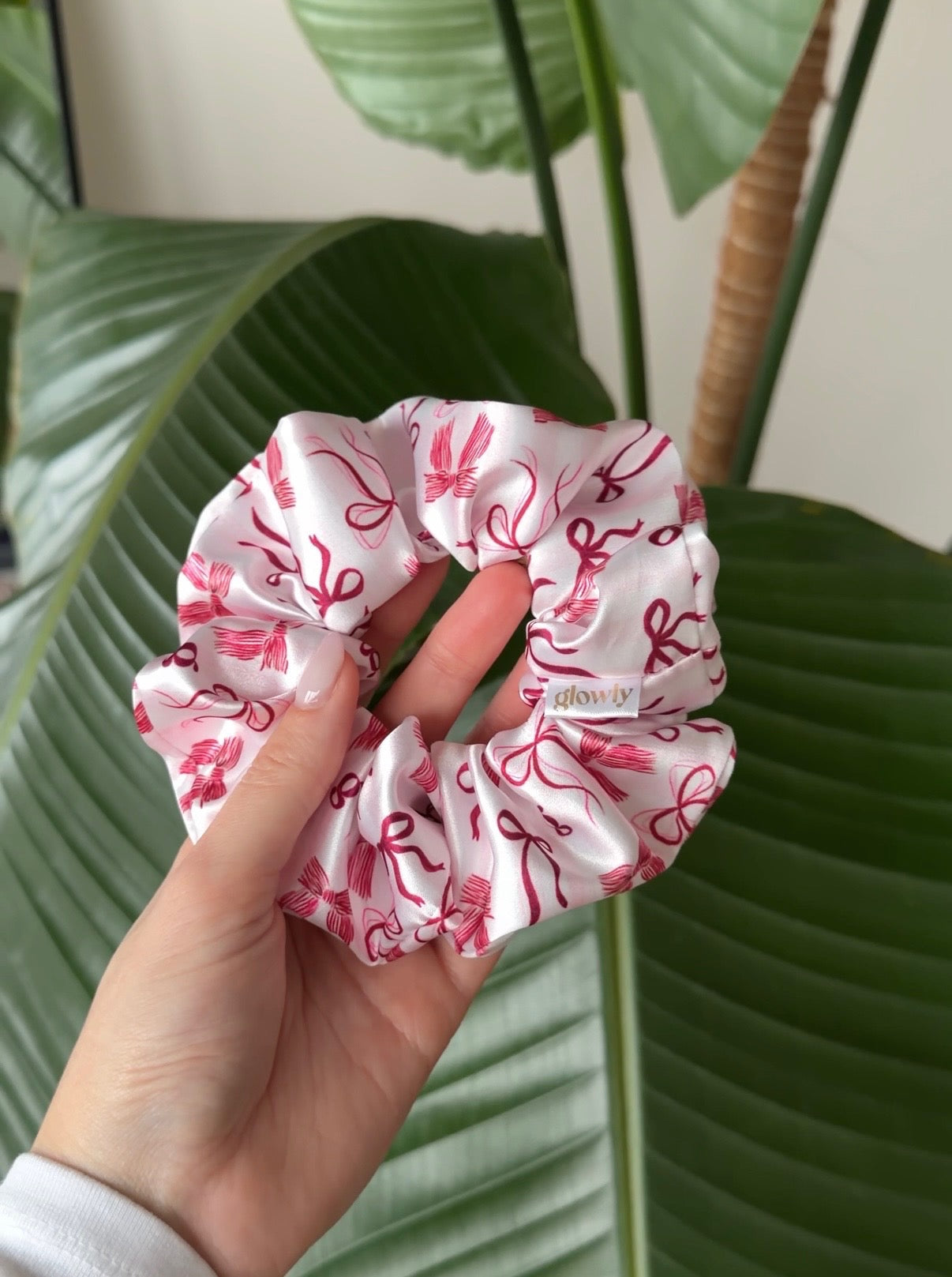 Saténová scrunchie - Mašličky růžové