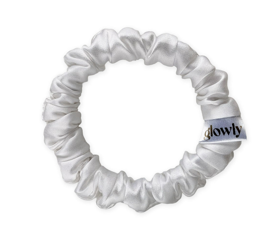 Mini hedvábná scrunchie - Bílá